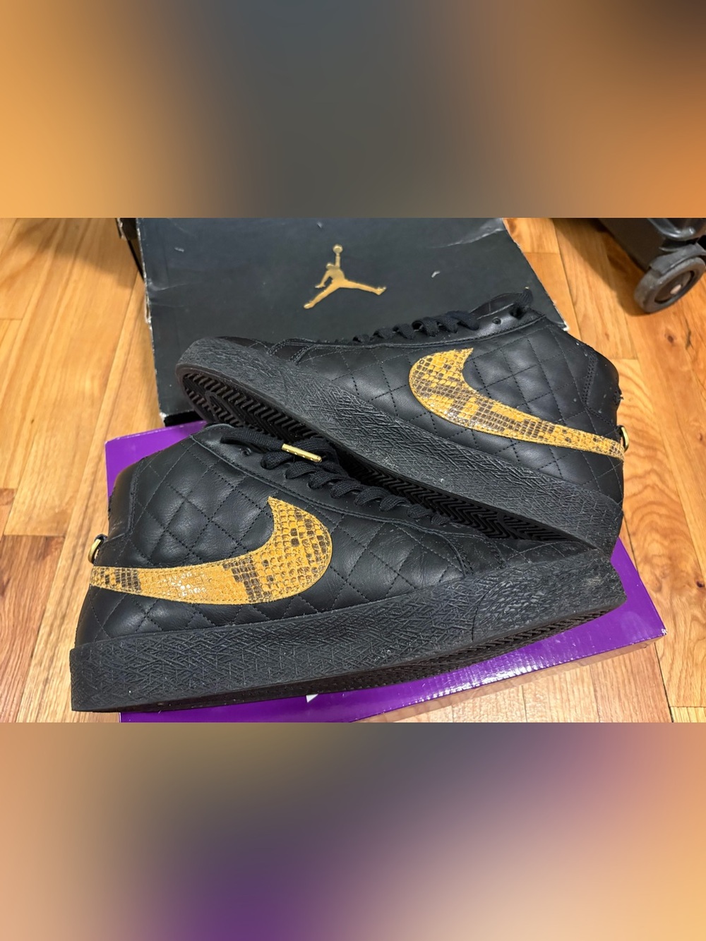 Supreme blazers size 10 Nike used lightly with box